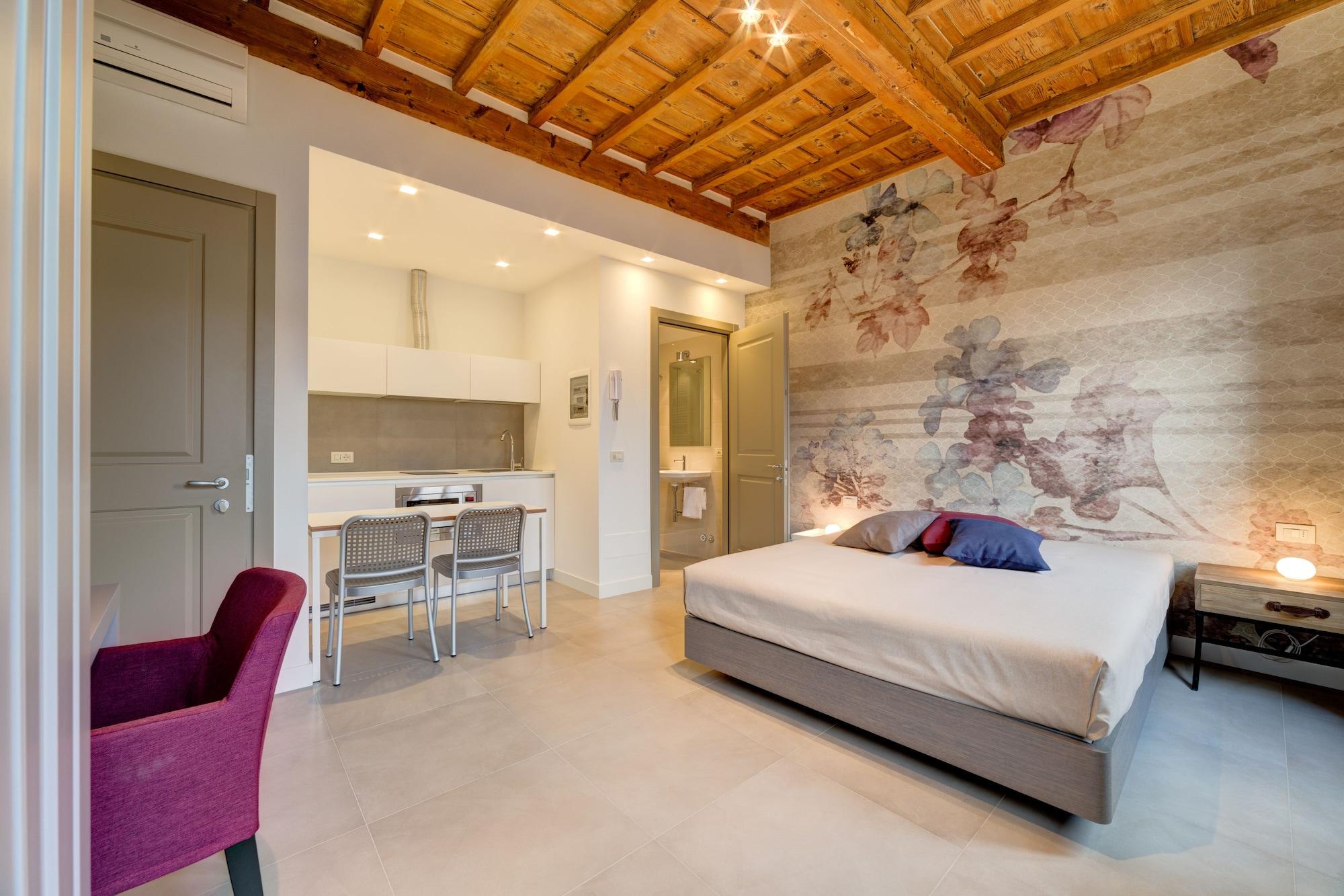 Palazzo Mannaioni Apartahotel 4*